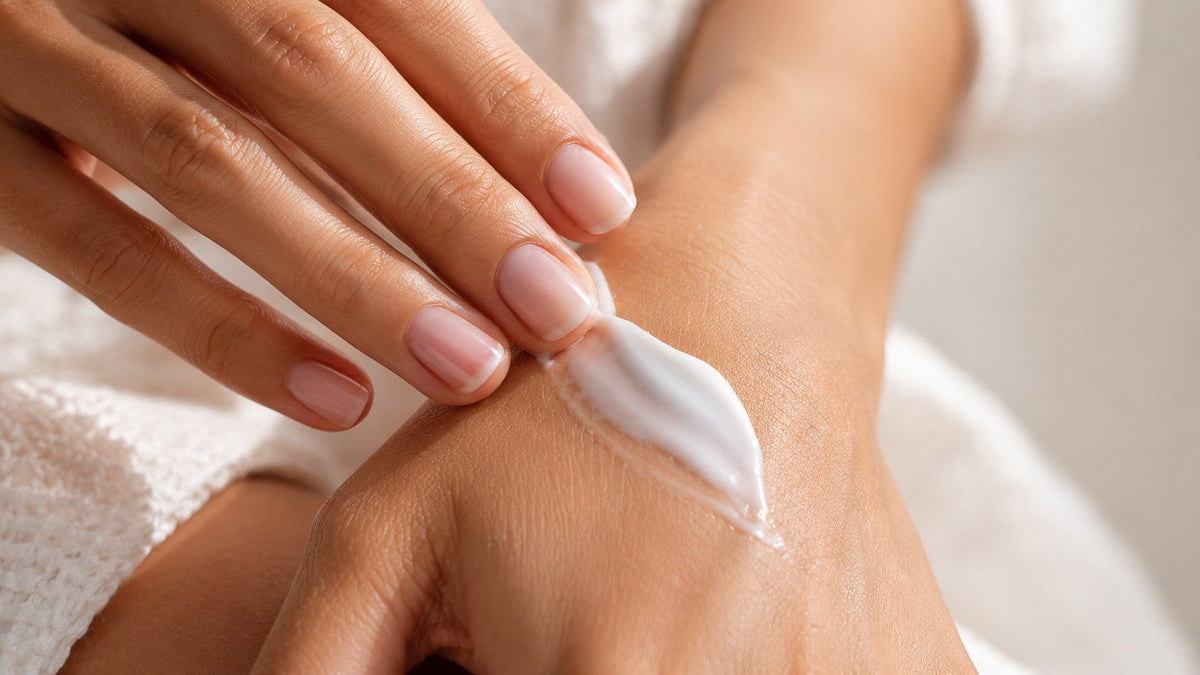 Crema Rinfrescante Corpo: Benefici, Ingredienti e Come Usarla in Estate