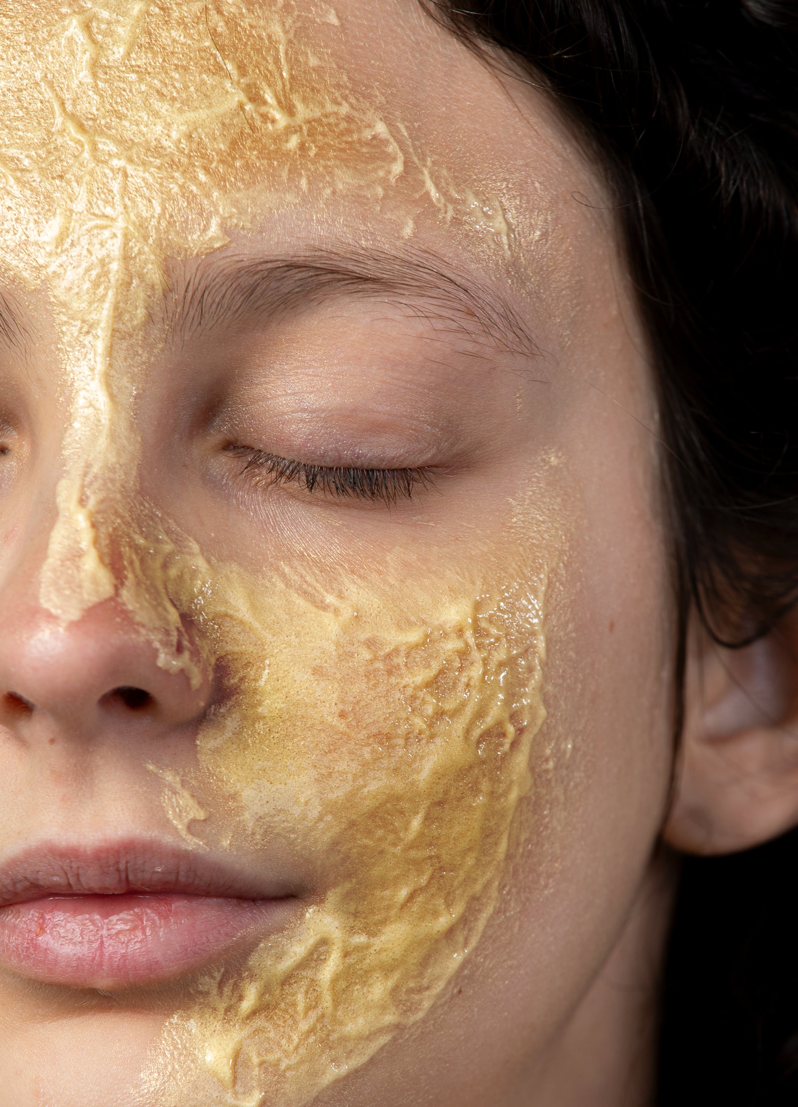 LUMINA – Maschera Oro con Peptidi e Vitamina C